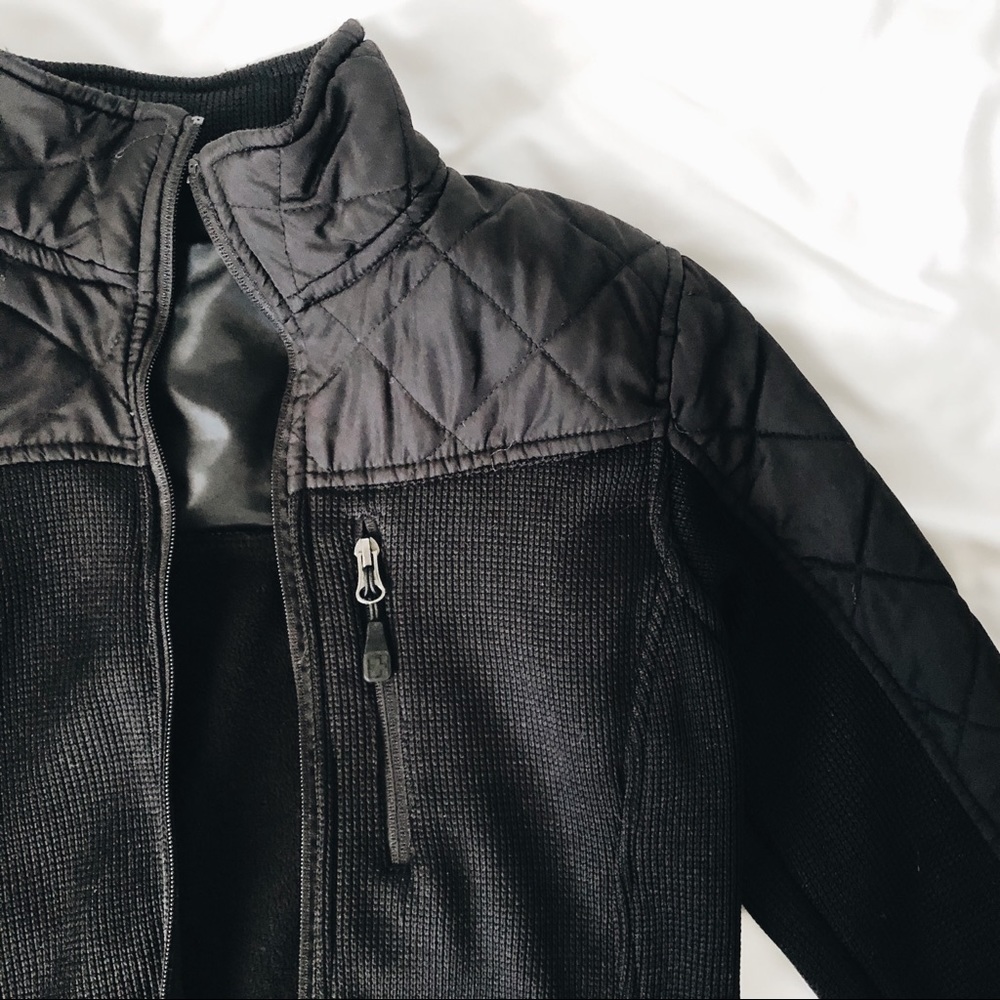 Sporty Black Zip-Up